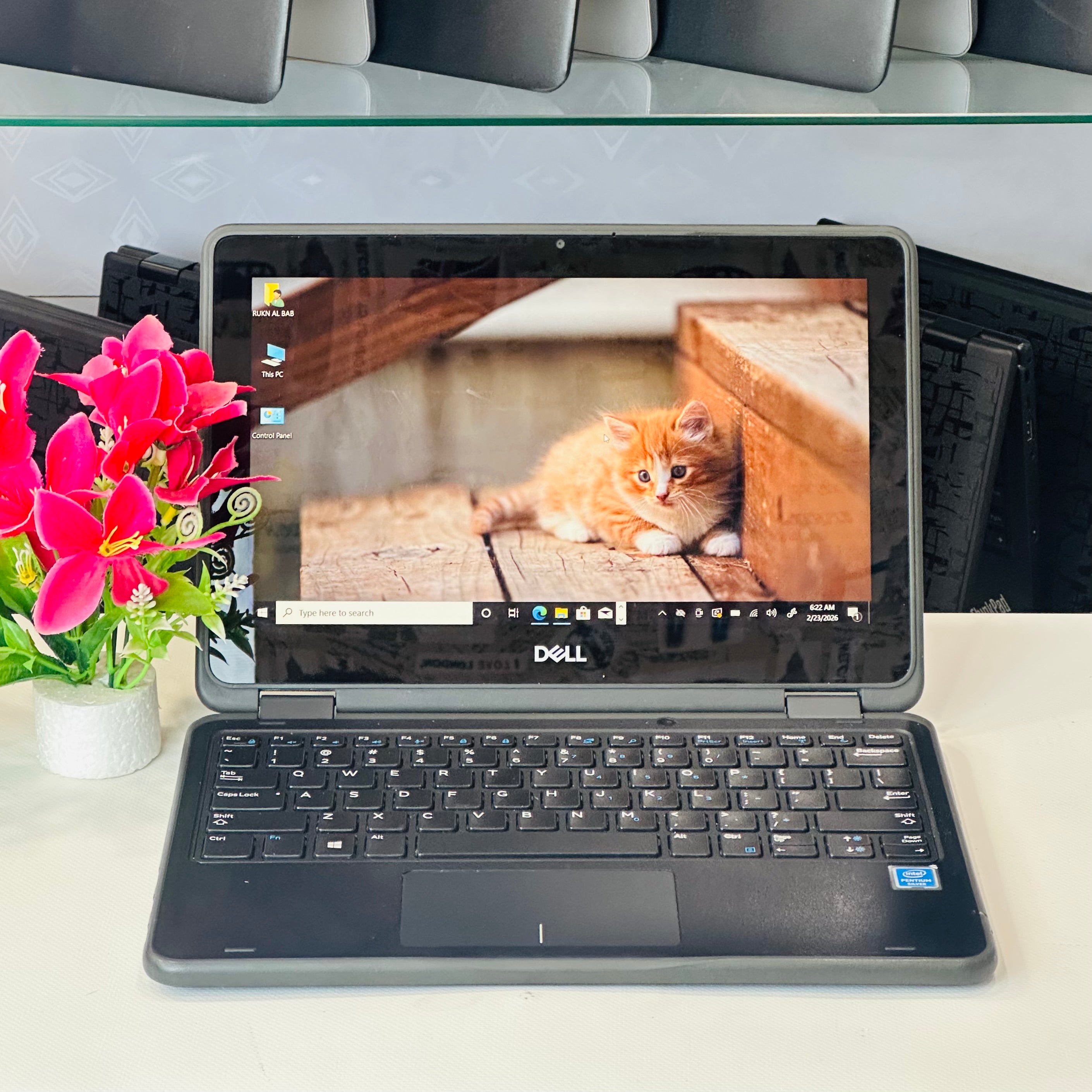 DELL LATITUDE 3190 2IN1 8gb ram / 128g ssd + 4 cadeau 🎁