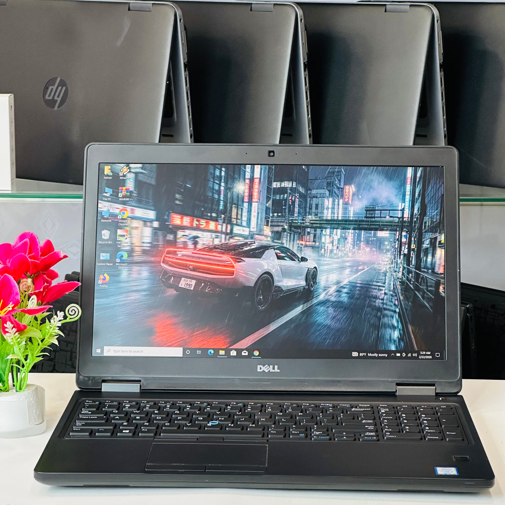 Dell latitude e5580 i5 6th gen 8g/256gb ssd écran 15,6’’ pouce