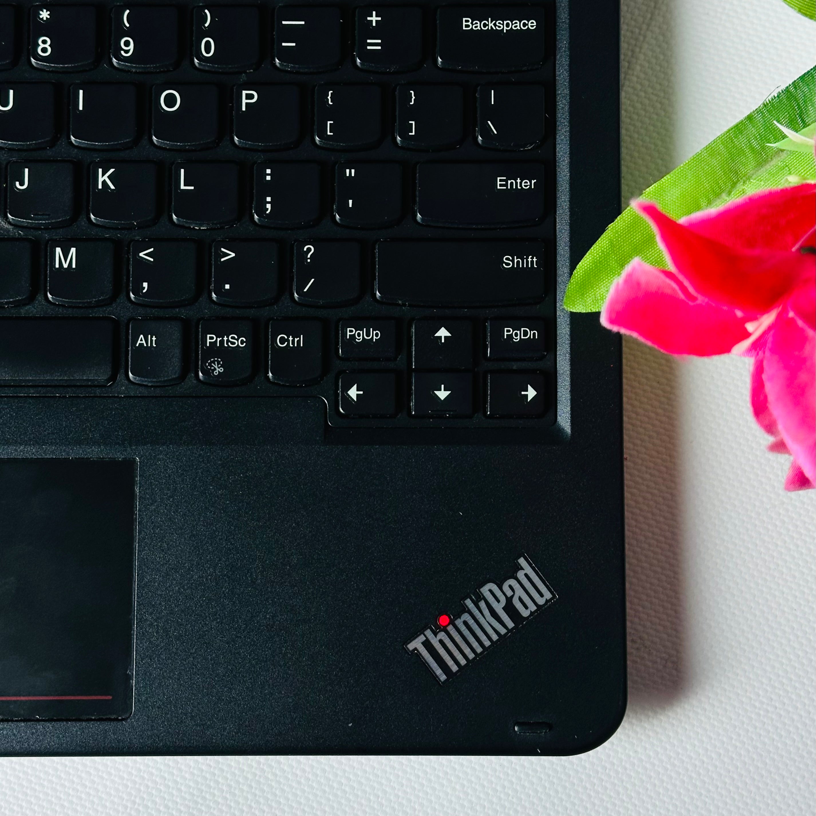 LAPTOP LENOVO THINKPAD YOGA 11E M3 7TH 8GB 256GB SSD 11.6 X360 ÉCRAN TACTILE